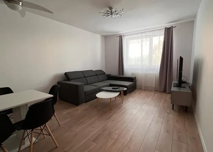 2 Apartment, Near Oc Galeria, Petrzalka Apartament *