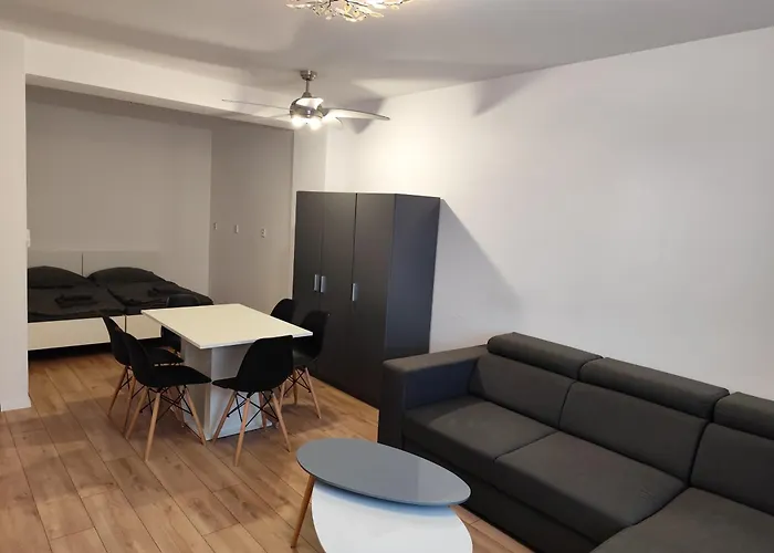 2 Apartment, Near Oc Galeria, Petrzalka * Bratislava