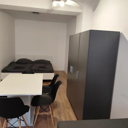2 Apartment, Near Oc Galeria, Petrzalka Apartment Bratislava